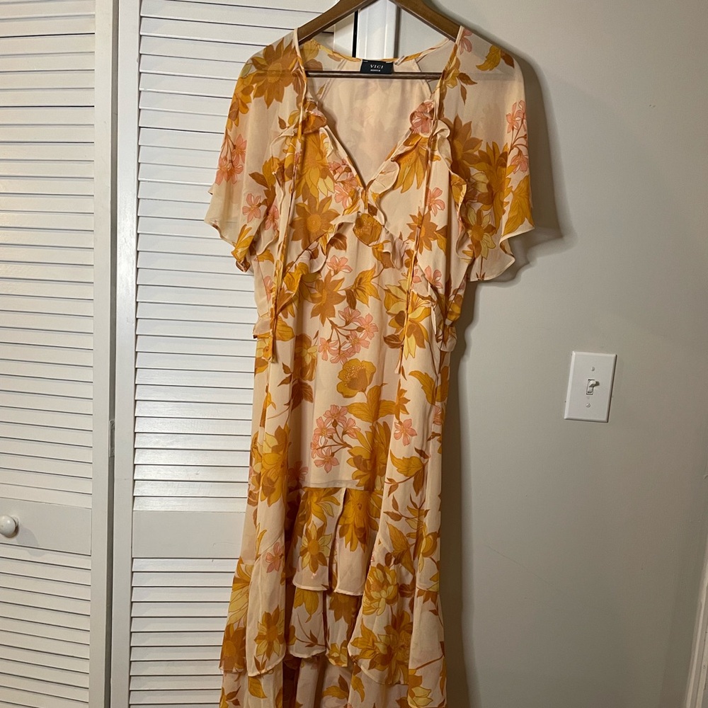 NEW (without tags) VICI MEDIUM, ruffle mid length dress, high low